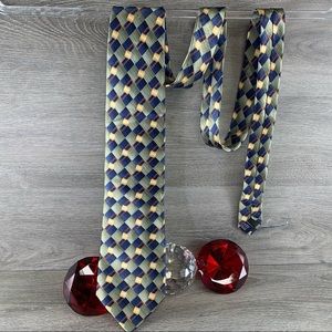 🔴Meeting Street Necktie Eligible for💝3/$25‎ Sale